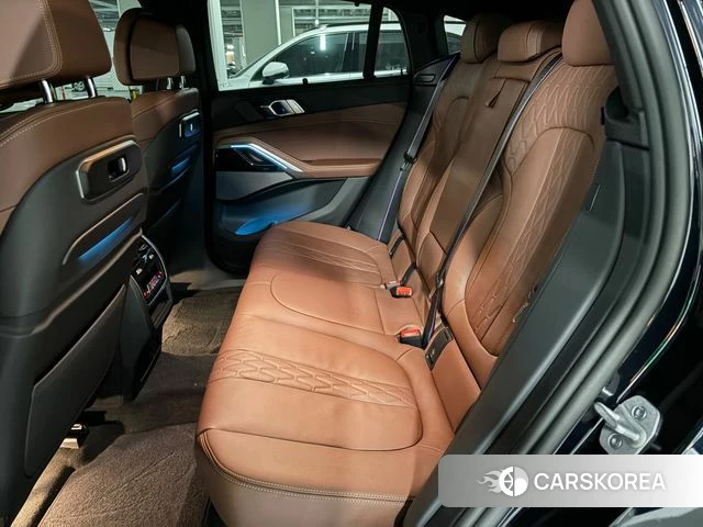 BMW X6 (G06) 2025 Черный из Кореи, фото 3