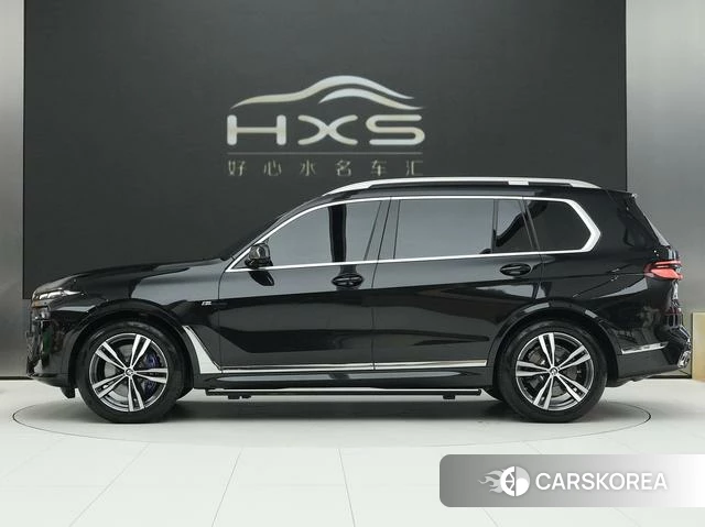 BMW X7 2024 Черный из Китая, фото 3