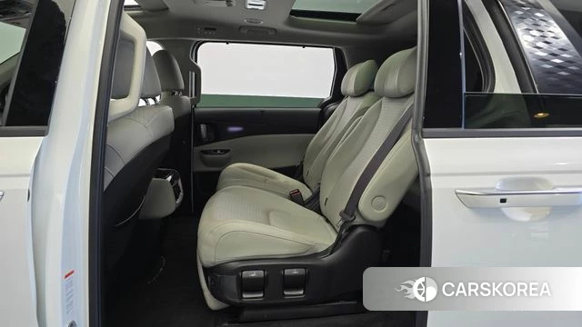 Kia Carnival 4th generation 2023 Белый из Кореи, фото 3