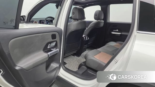 Mercedes-Benz EQB X243 2022 Белый из Кореи, фото 3