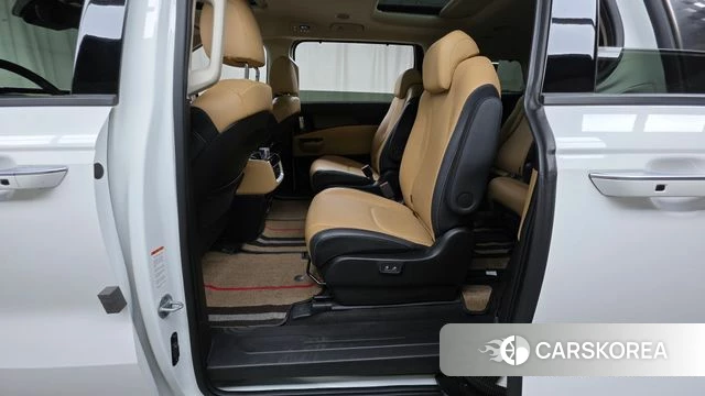 Kia Carnival 4th generation 2022 Белый из Кореи, фото 3