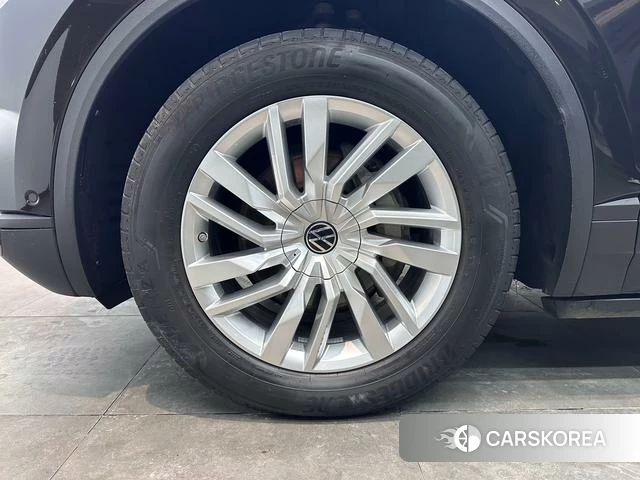 Volkswagen Touareg 2021 Другой из Китая, фото 3
