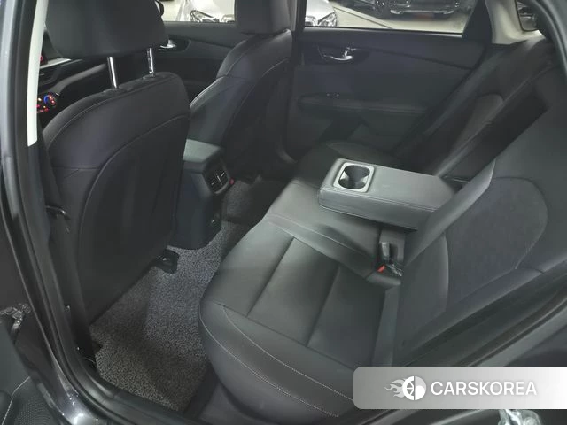 Kia The New K3 2nd generation 2022 Серый из Кореи, фото 3