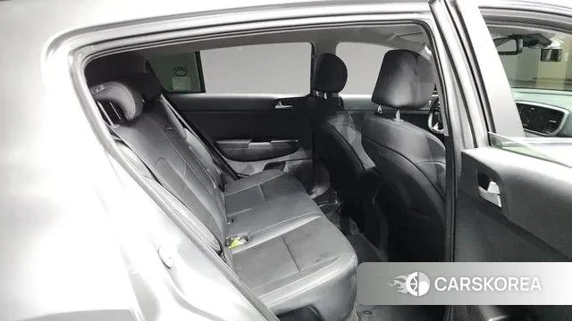 Kia Sportage The Bold 2020 Серый из Кореи, фото 3