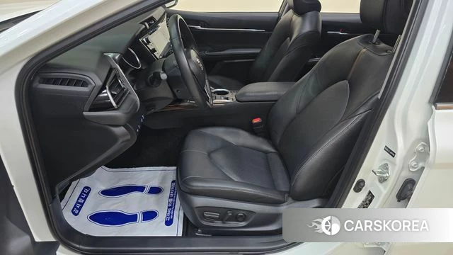 Toyota Camry (XV70) id 4274949 из Кореи 3