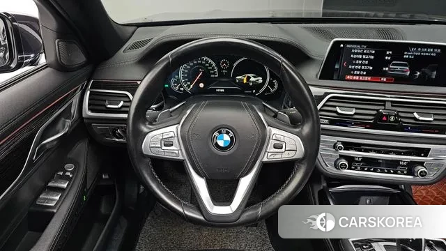 BMW 7 Series (G11) 2018 Черный из Кореи, фото 3