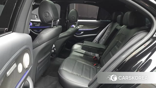 Mercedes-Benz E-Class W213 2021 Черный из Кореи, фото 3