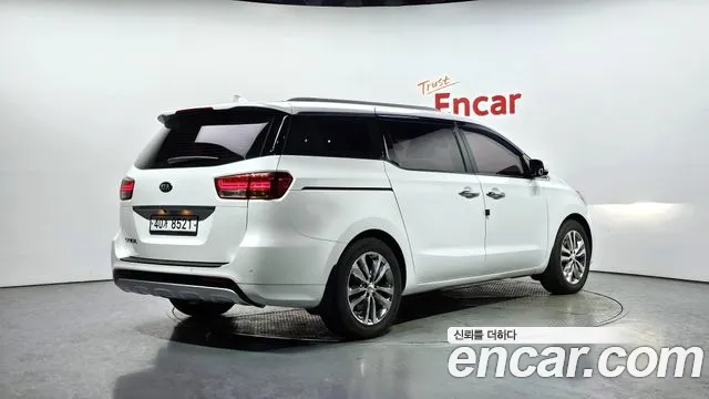 Kia All New Carnival id 2699355 из Кореи 3