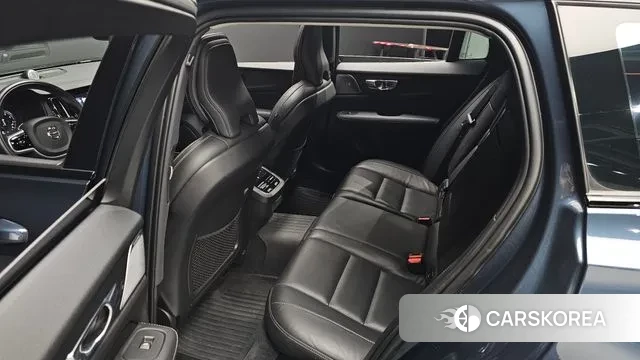 Volvo V60 Cross-Country 2nd Generation 2020 Синий из Кореи, фото 3