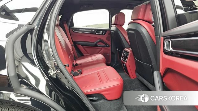 Porsche Cayenne (PO536) 2022 Черный из Кореи, фото 3