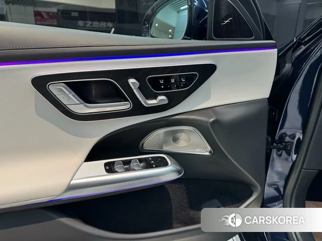 Mercedes-Benz E-class 2024 Синий из Китая, фото 3