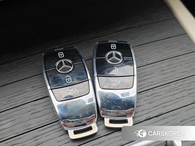 Mercedes-Benz GLS - Class X167 2023 Белый из Кореи, фото 3