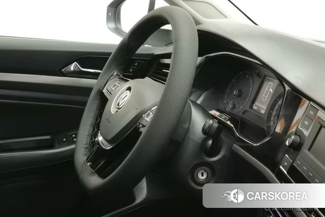 Volkswagen Bora 2019 Белый из Китая, фото 3