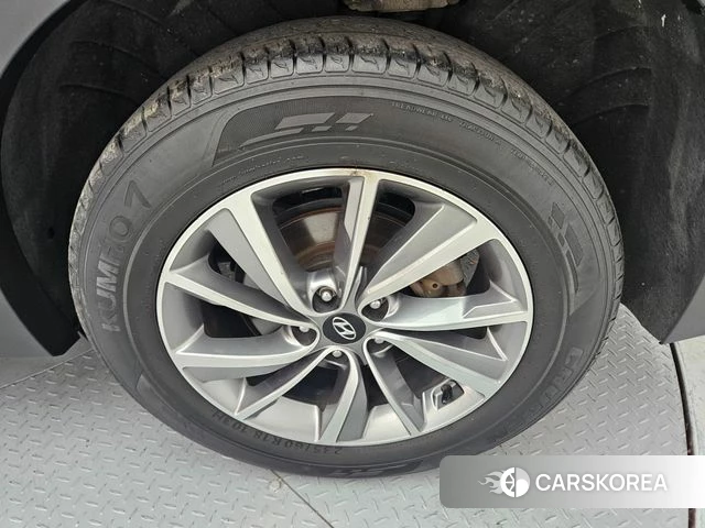 Hyundai Santa Fe TM 2018 Серый из Кореи, фото 3