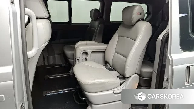 Hyundai The New Grand Starex 2018 Серебряный из Кореи, фото 3