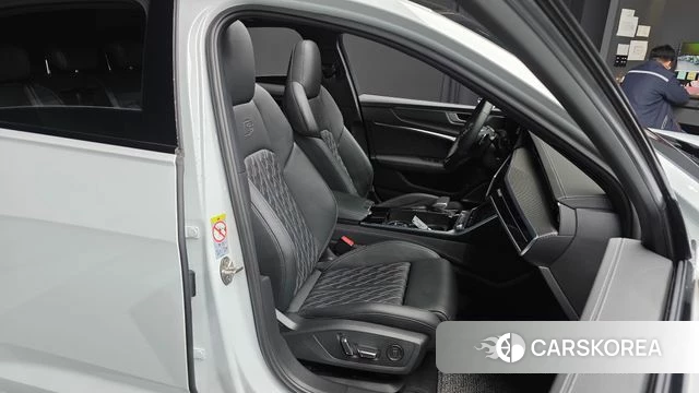 Audi S6 (C8) 2022 Белый из Кореи, фото 3