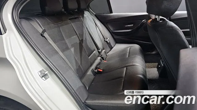 BMW 3 Series (F30) 2018 Белый из Кореи, фото 3