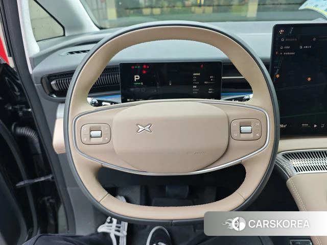 Xiaopeng Motors Xiaopeng X9 2025 Черный из Китая, фото 3