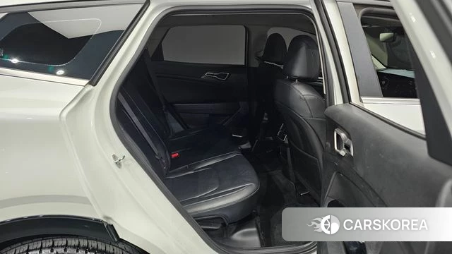 Kia Sportage 5th Generation 2022 Белый из Кореи, фото 3