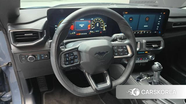 Ford Mustang 7th Generation 2024 Небесно-голубой из Кореи, фото 3