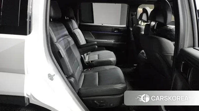 Hyundai Santa Fe (MX5) 2023 Белый из Кореи, фото 3