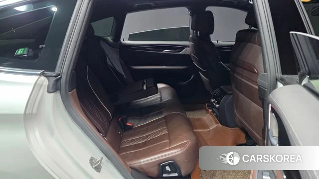 BMW 6 Series GT (G32) 2021 Белый из Кореи, фото 3