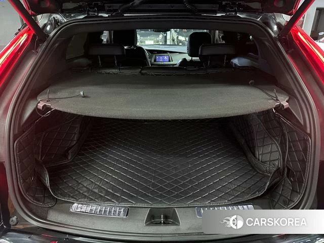 Cadillac XT4 2020 Черный из Китая, фото 3