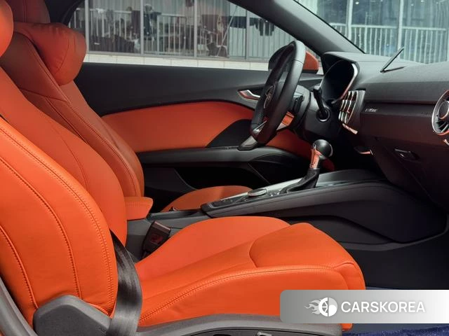 Audi TT 2025 Оранжевый из Китая, фото 3