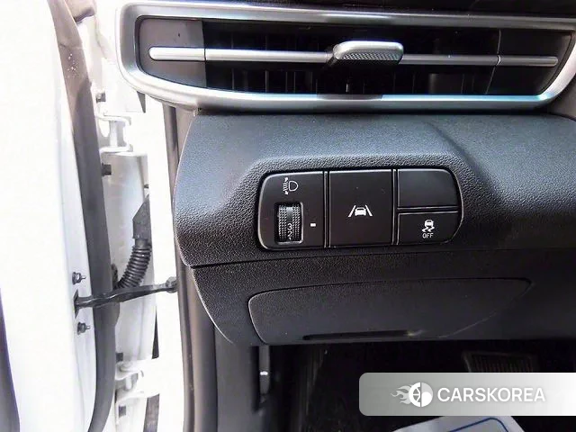 Hyundai Avante (CN7) 2022 Белый из Кореи, фото 3