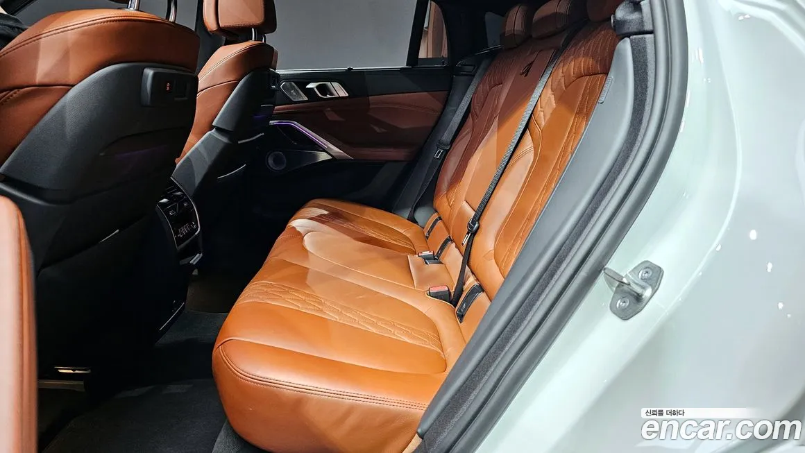 BMW X6 (G06) 2023 Белый из Кореи, фото 3