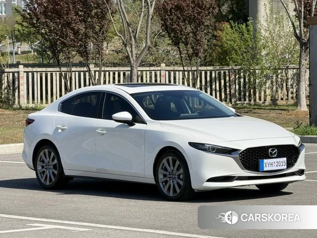 Mazda 3 Angkesaila 2022 Белый из Китая, фото 3