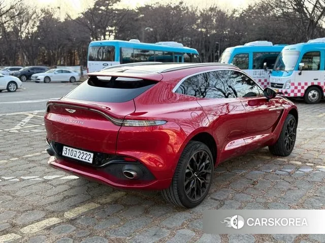 Aston Martin DBX 2020 Красный из Кореи, фото 3