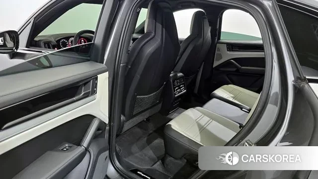 Porsche Cayenne (PO536) 2023 Серый из Кореи, фото 3