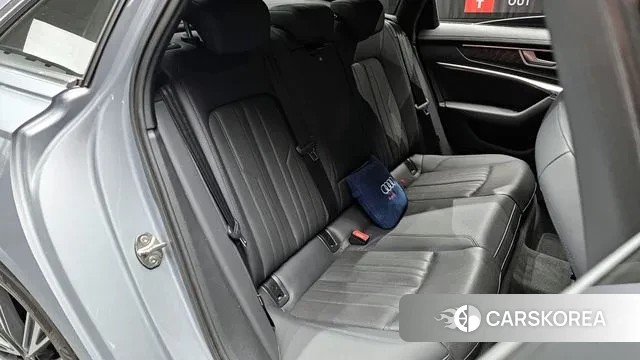 Audi A6 (C8) 2023 Серебряный из Кореи, фото 3