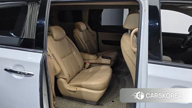 Kia The New Carnival 2019 Белый из Кореи, фото 3