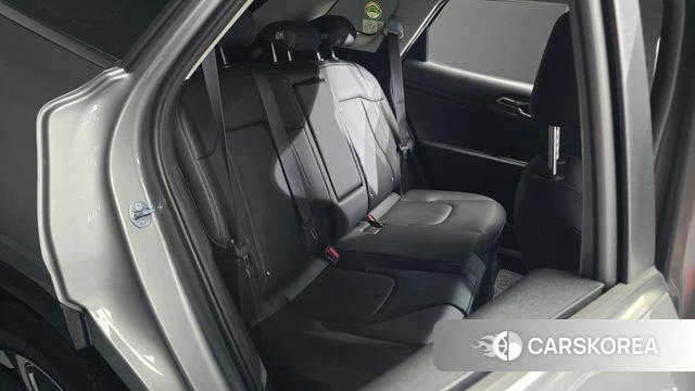 Kia Sportage 5th Generation Hybrid 2023 Серебристо-серый из Кореи, фото 3