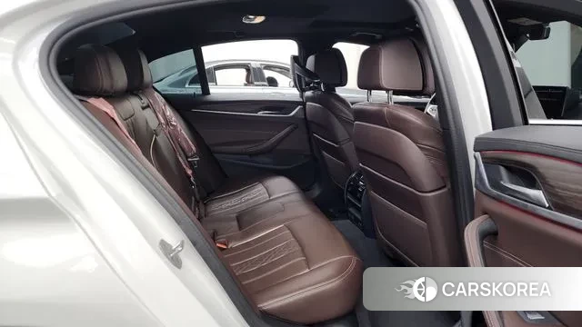 BMW 5 Series (G30) 2020 Белый из Кореи, фото 3