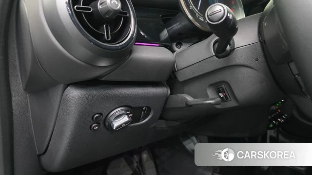 Mini Cooper 2023 Песочный из Кореи, фото 3