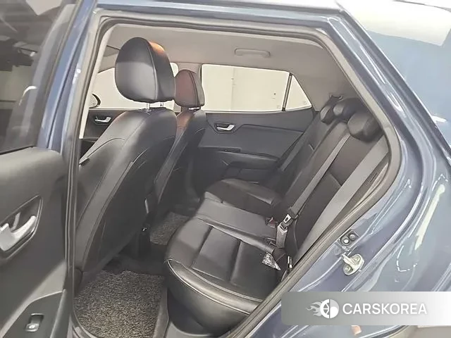 Kia Stonic 2018 Синий из Кореи, фото 3