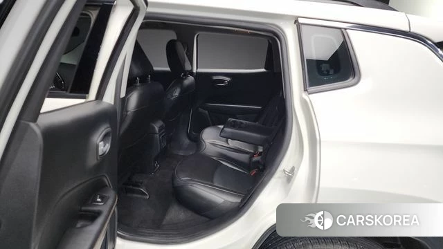 Jeep Compass 2nd Generation 2019 Белый из Кореи, фото 3