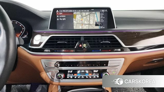 BMW 7 Series (G11) 2021 Черный из Кореи, фото 3
