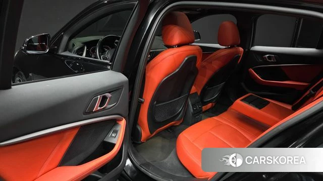 BMW 1 Series (F40) 2021 Черный из Кореи, фото 3