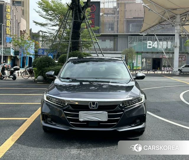 Honda Accord id 4367537 из Китая 3