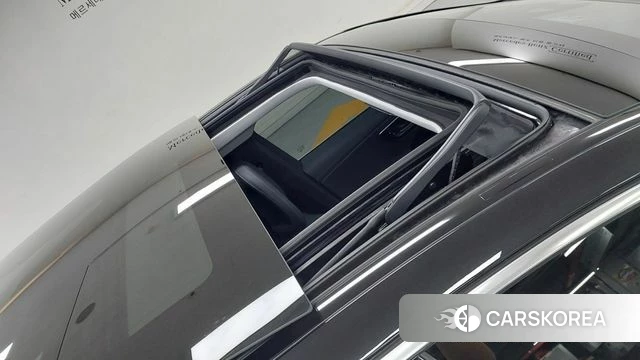 Mercedes-Benz E-Class W214 2024 Черный из Кореи, фото 3