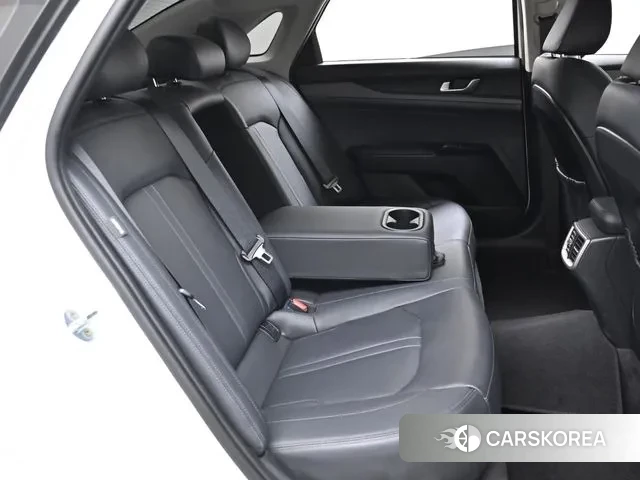 Kia K5 3rd generation 2021 Белый из Кореи, фото 3