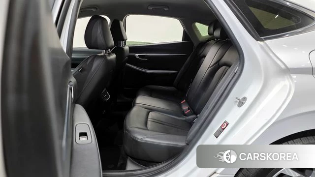 Hyundai Sonata (DN8) 2023 Белый из Кореи, фото 3