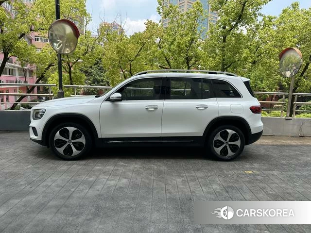 Mercedes-Benz GLB 2022 Белый из Китая, фото 3