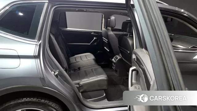 Volkswagen Tiguan Allspace 2018 Серый из Кореи, фото 3