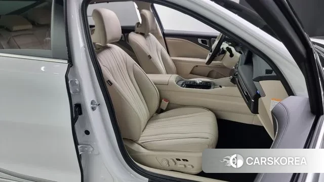 Kia The New K8 Hybrid 2024 Белый из Кореи, фото 3