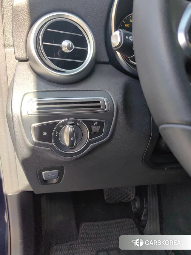 Mercedes-Benz GLC 2021 Зеленый из Китая, фото 3